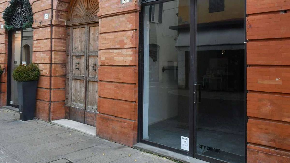 Emilia-Romagna, ogni giorno spariscono tre negozi