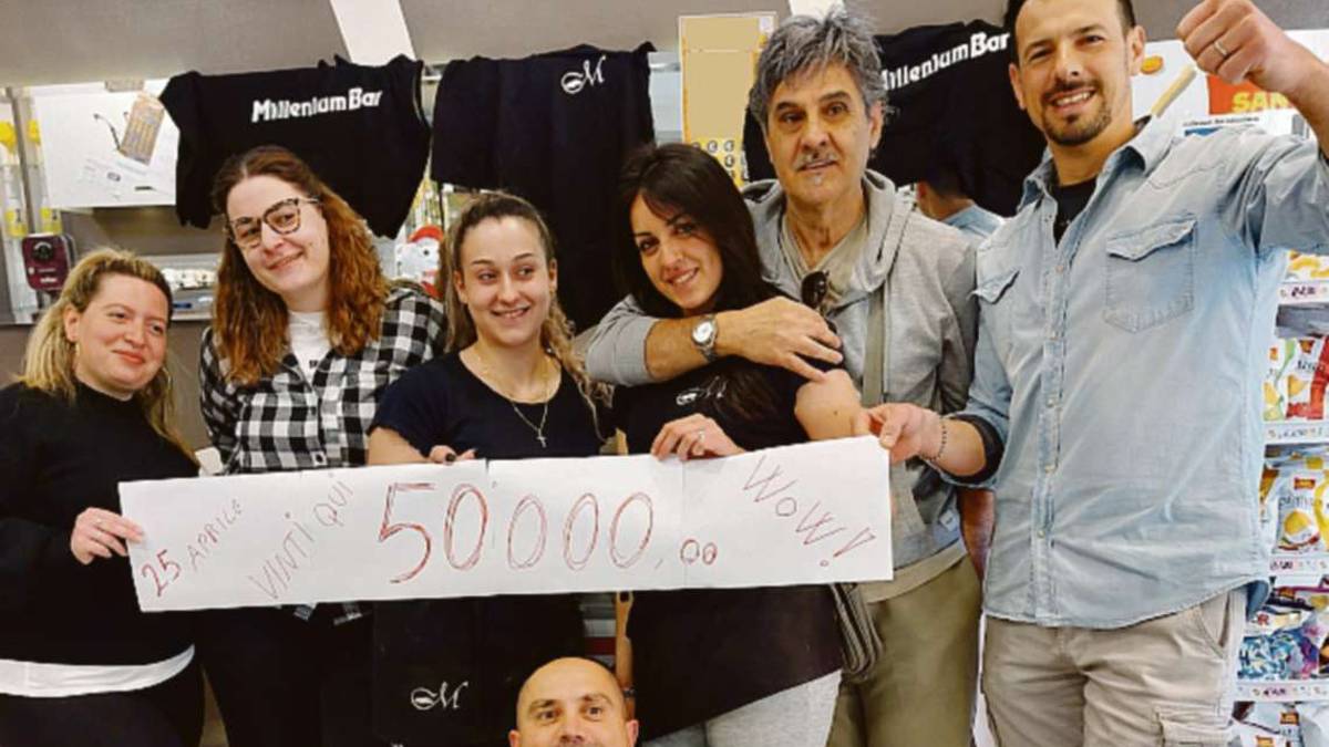 Rimini, vince 50mila euro e scrive alla tabaccheria: Grazie a tutti
