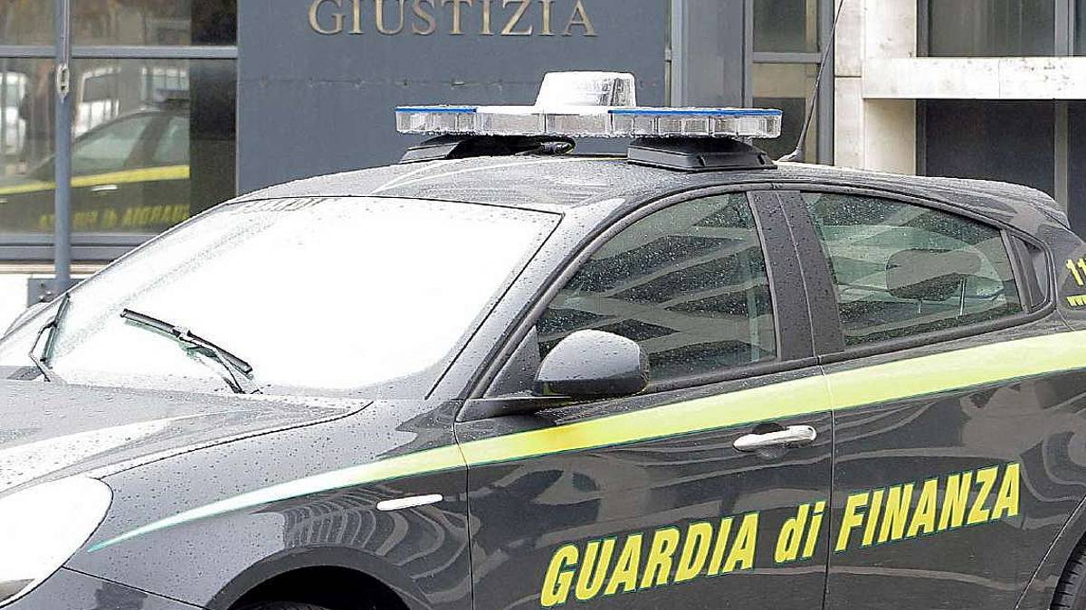 Un bando per il reclutamento di 1.409 allievi della Guardia di Finanza: ecco come iscriversi