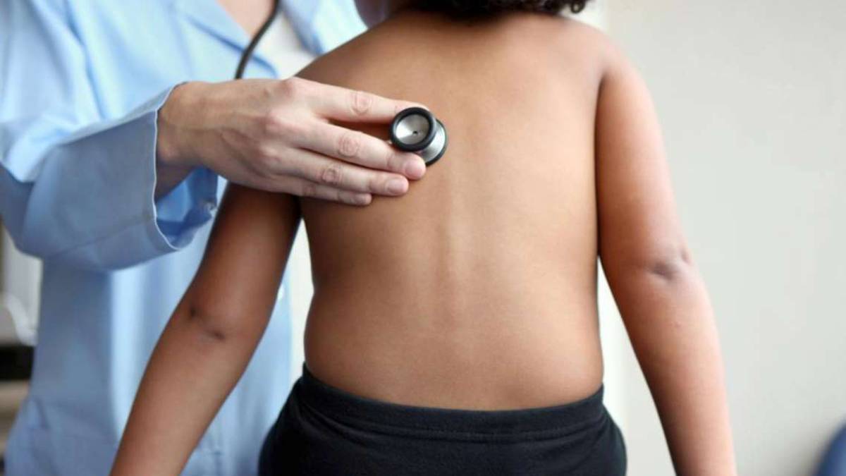 Covid in crescita tra i piccoli. Non portateli all'asilo malati