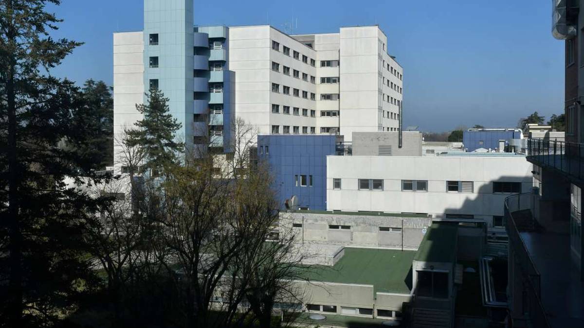 Forlì, grave la donna accoltellata dal marito