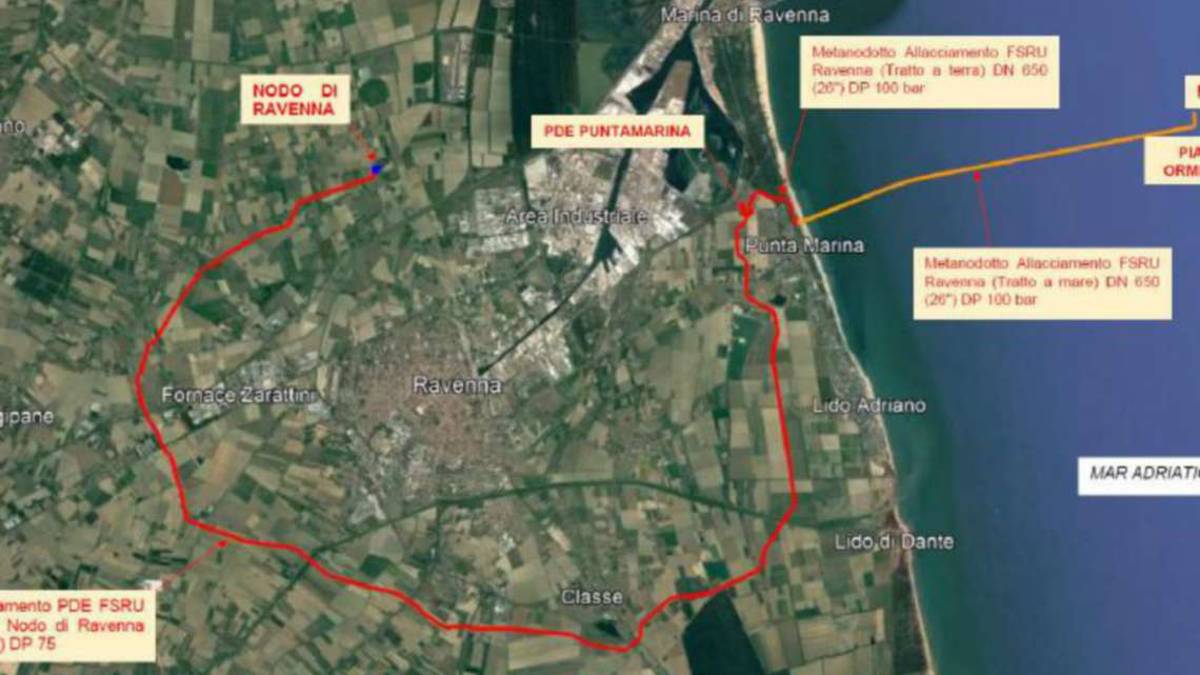Ravenna, rigassificatore: le condotte sotto gli alloggi della capitaneria