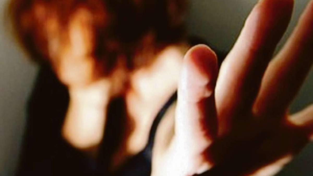 Rimini, colpisce al pacemaker la moglie malata di cuore