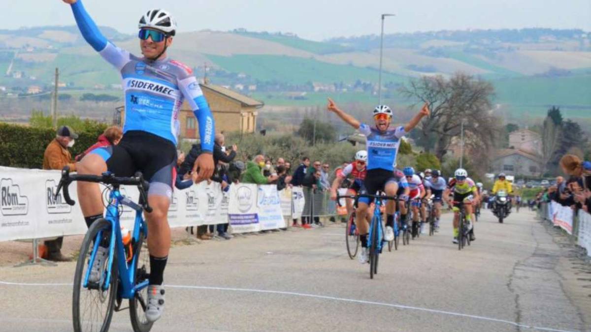 Ciclismo juniores, Anniballi-Montanari doppietta Sidermec Vitali