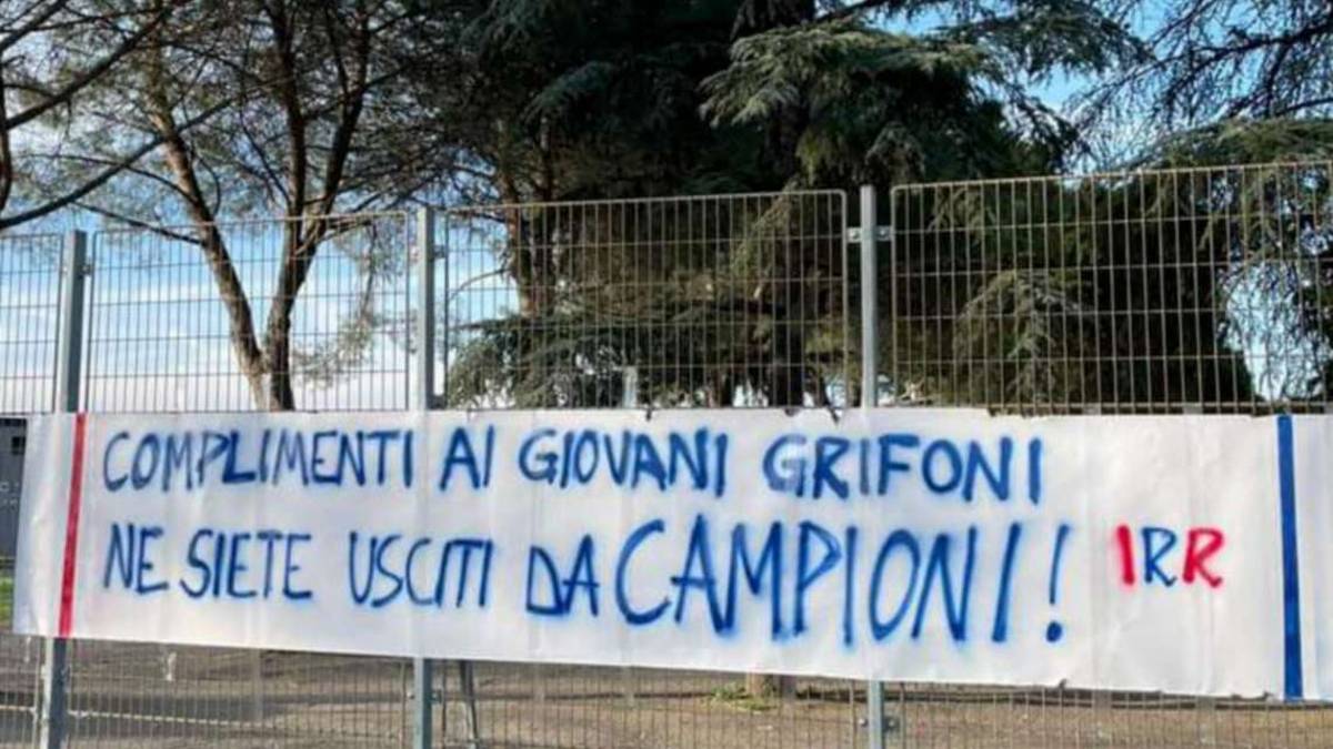 Calcio C, Imolese: i tifosi applaudono i giovani