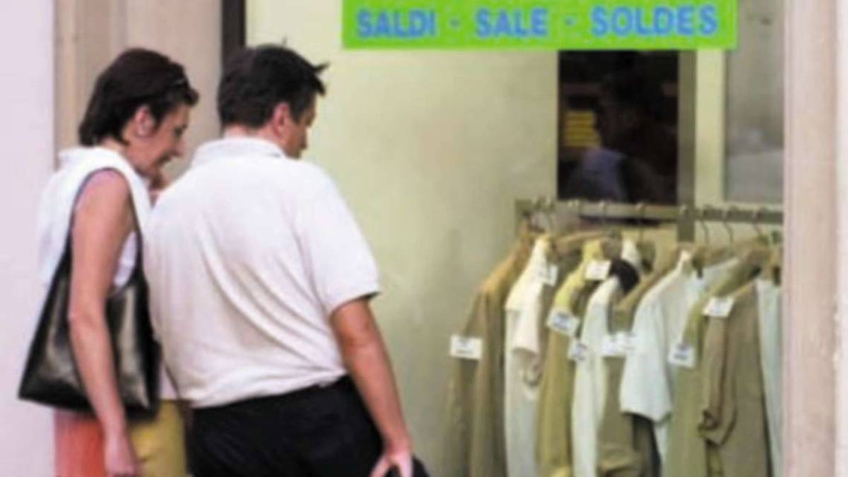 Imola, ai saldi previsti 88 euro di spesa a testa