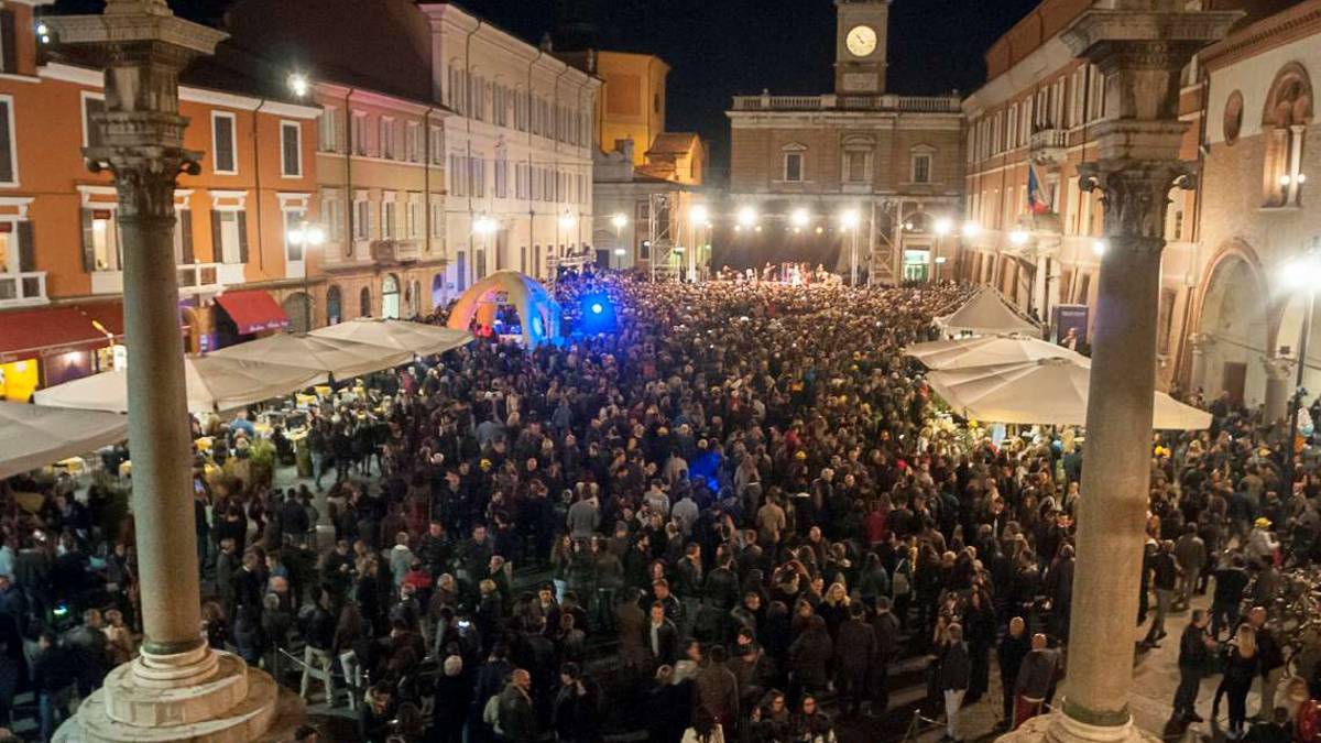 Ravenna, Notte d'oro in versione light per il coronavirus
