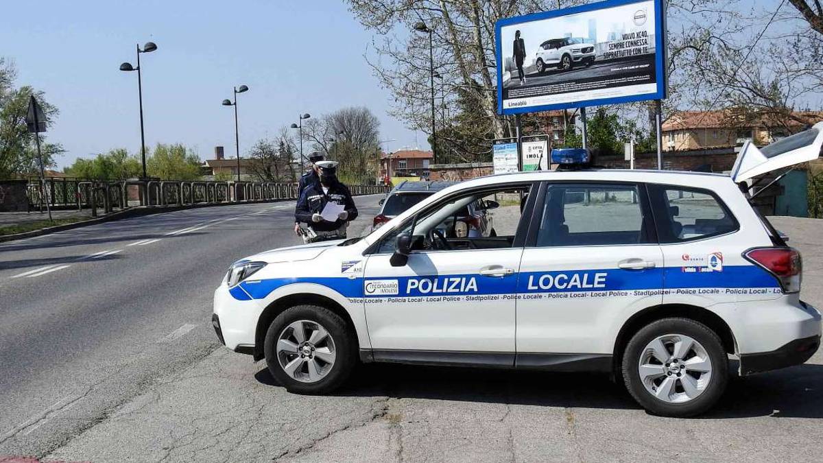 Imola, in carcere un 27enne che ha violato più volte la legge