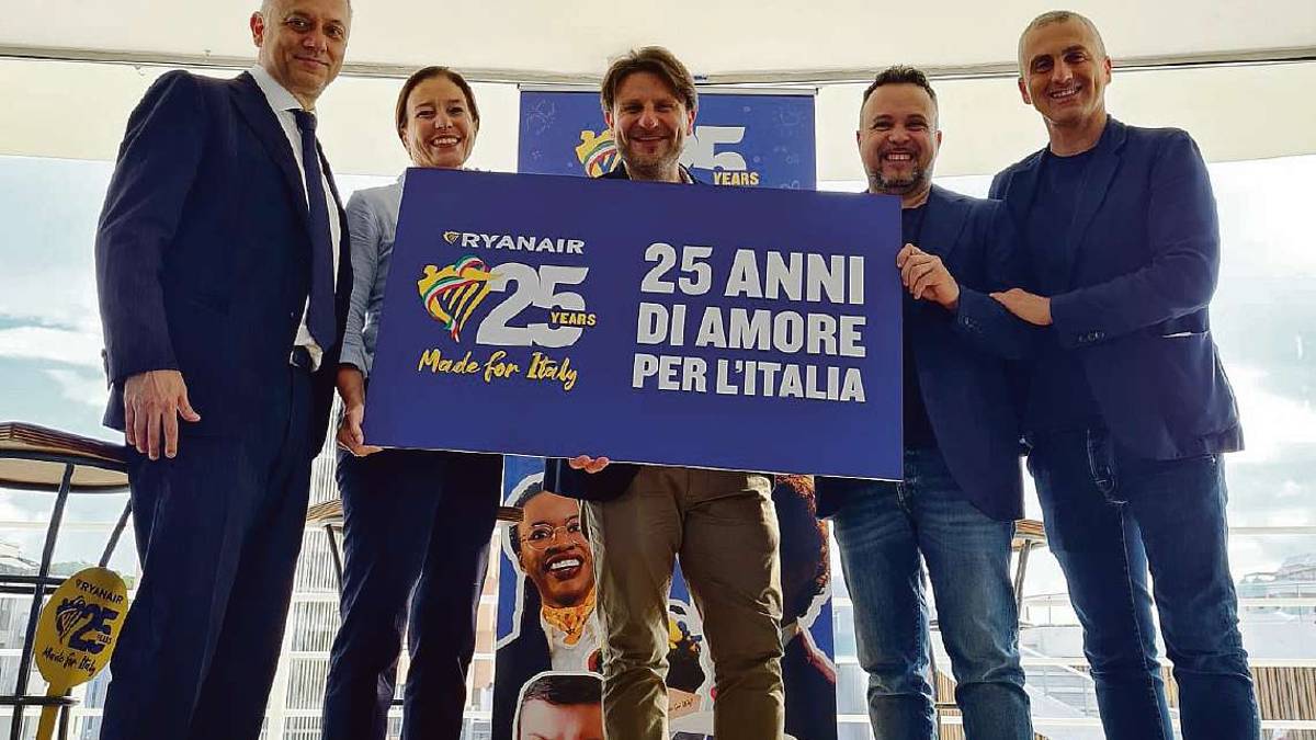 Rimini, Ryanair annuncia: Voli da 25 euro