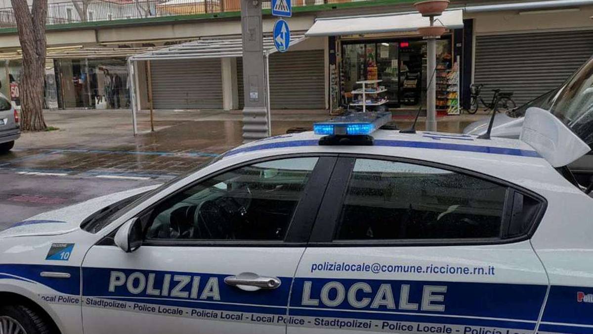 Riccione: Non venite se siete astemi, hotel chiuso per 5 giorni