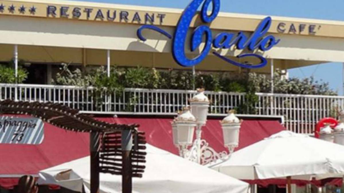 Riccione. Ristorante Carlo, veranda abusiva da abbattere