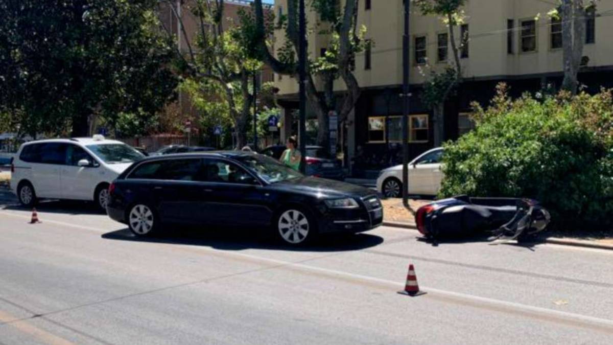 Rimini, area stazione e sosta selvaggia: incidenti a raffica