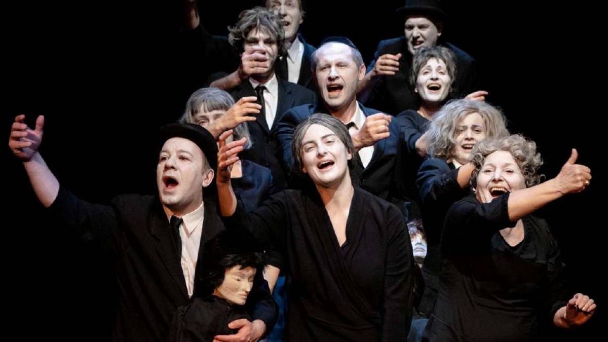 La classe di Nanni Garella al teatro Petrella di Longiano