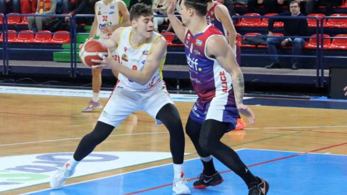 Basket A2, OraSì senza Bartoli contro San Severo