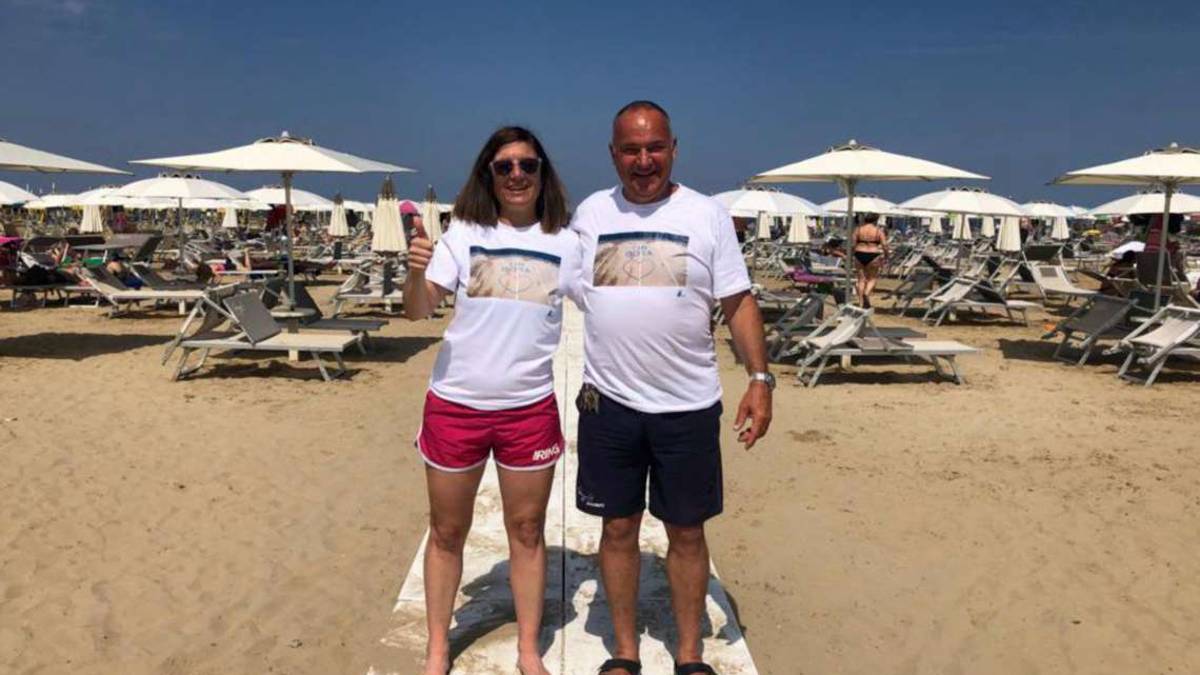 Rimini, la maglietta Tin Bota è un successo