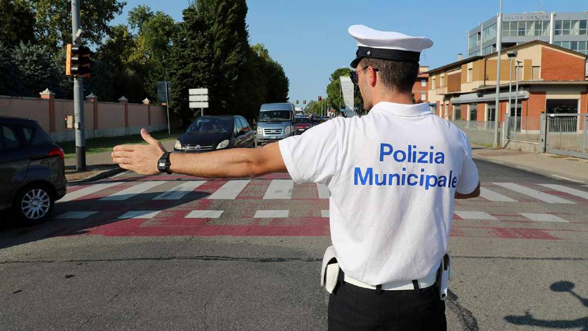 Imola, dalle multe prevista un'entrata di 2,5 milioni nel 2023