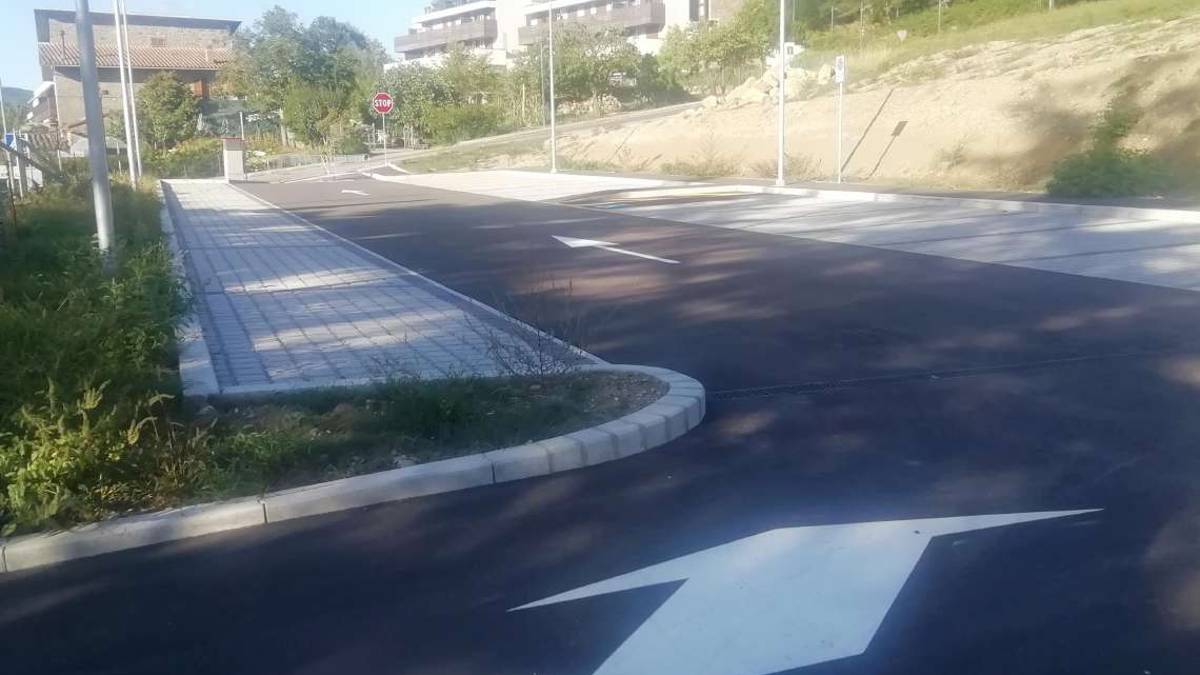 San Piero, parcheggio pronto ma chiuso in attesa del collaudo
