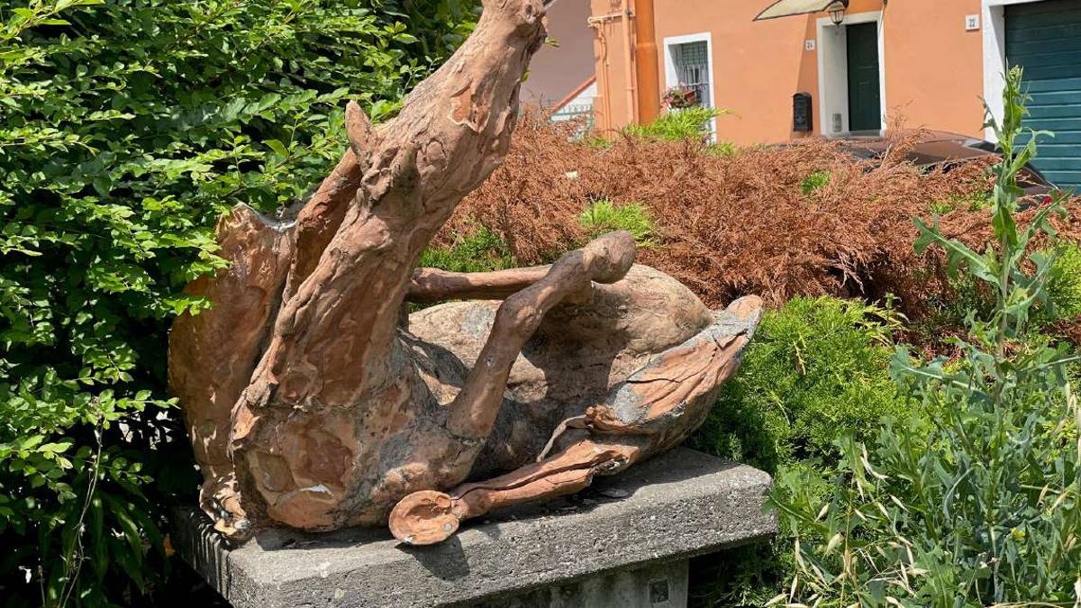 Cesena: restauro in vista per i cavalli in terracotta