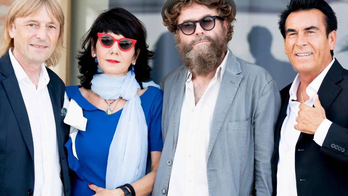 Sanremo, Cavazzoni incita gli Extraliscio