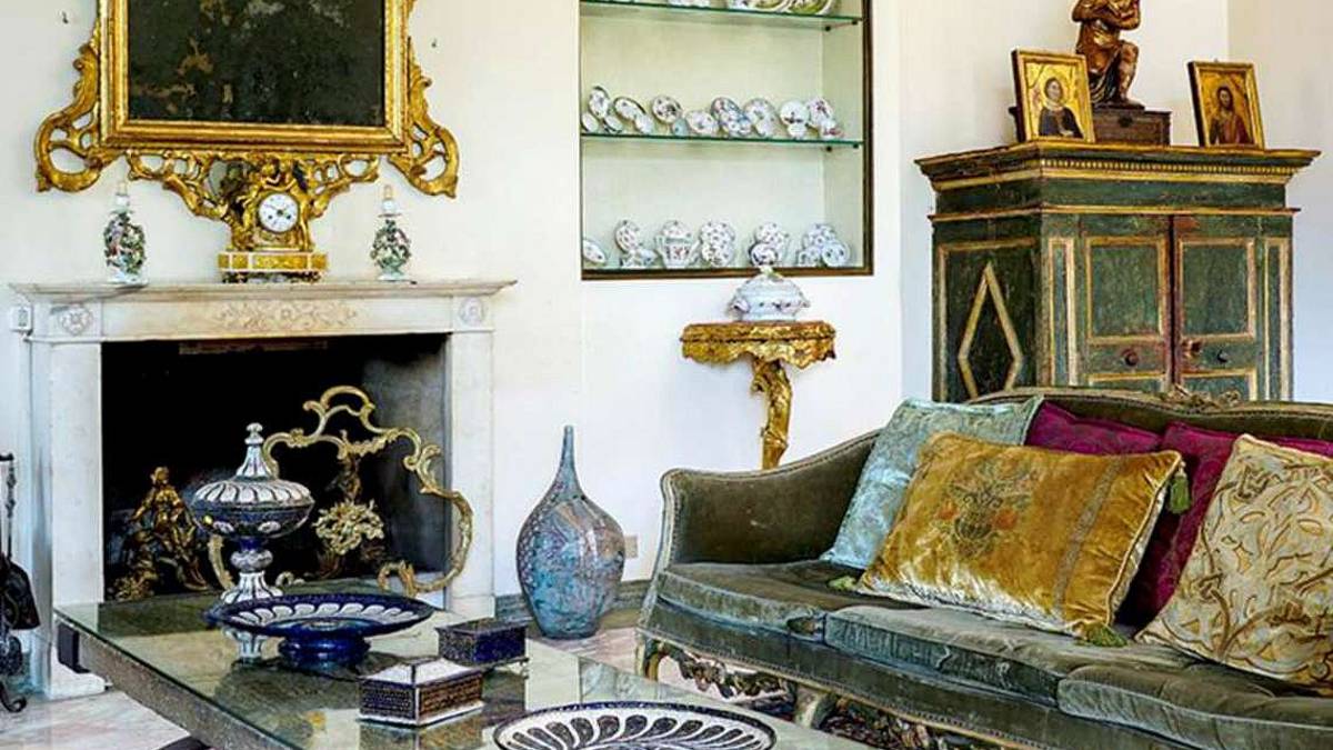 Faenza, gli arredi della Villa Bucci-Errani fruttano all'asta un milione e 600mila euro