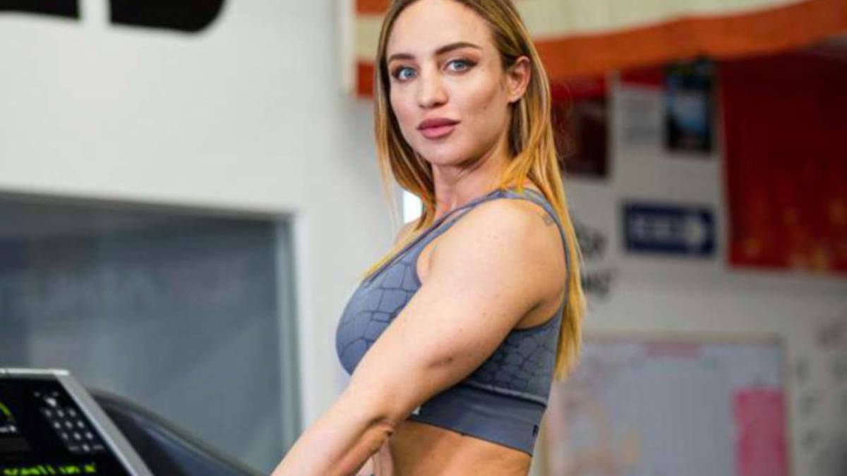 Rimini. Lascia la toga per il fitness e conquista 200mila followers