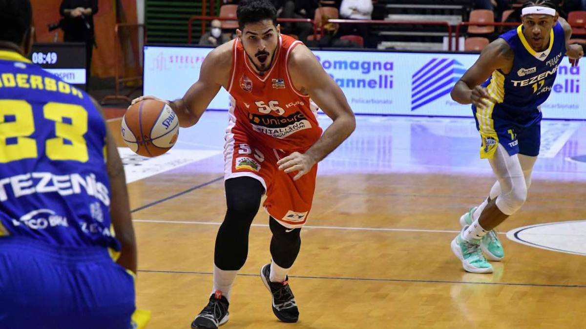 Basket A2, Pullazi: L'Unieuro con Mantova ha fatto schifo