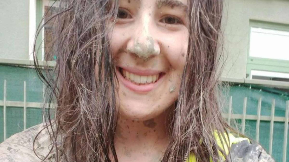 Rimini, studio e non ho soldi da offrire, vado a Cesena a spalare: Beatrice e i giovani simbolo della ripartenza