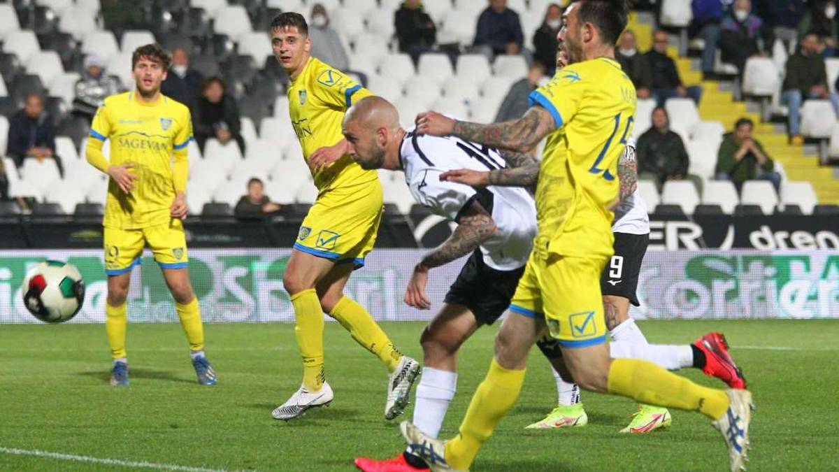 Calcio C, Cesena e il debito di Viali: Vittoria per i tifosi