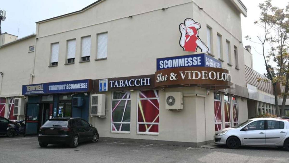 Imola, rapina una sala slot ma poco dopo la fuga viene arrestato