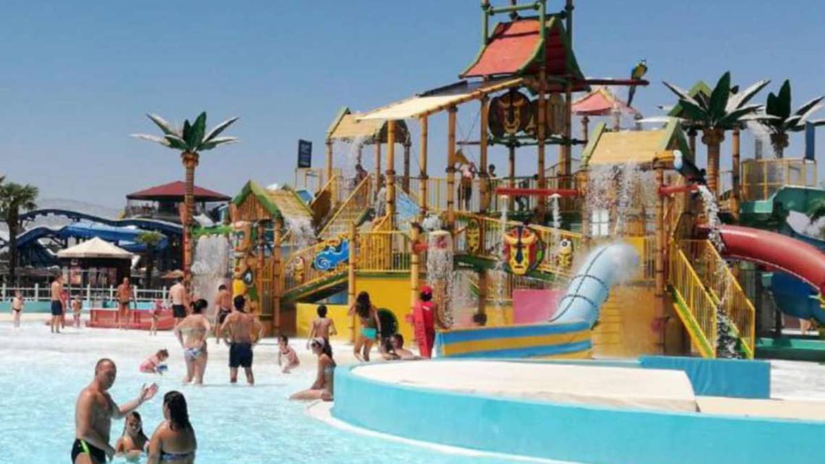 Ravenna, bimbo annegato a Mirabeach: genitori, bagnino e parco a processo