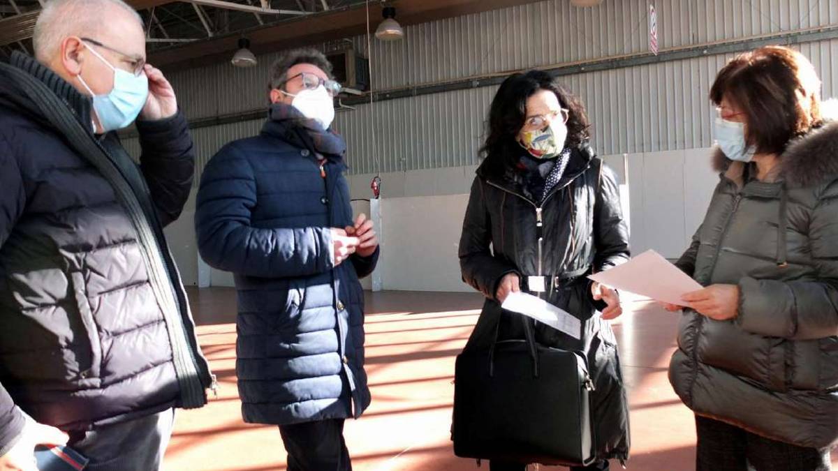 Via libera dall'Ausl al punto vaccini a Faenza e Castel Bolognese