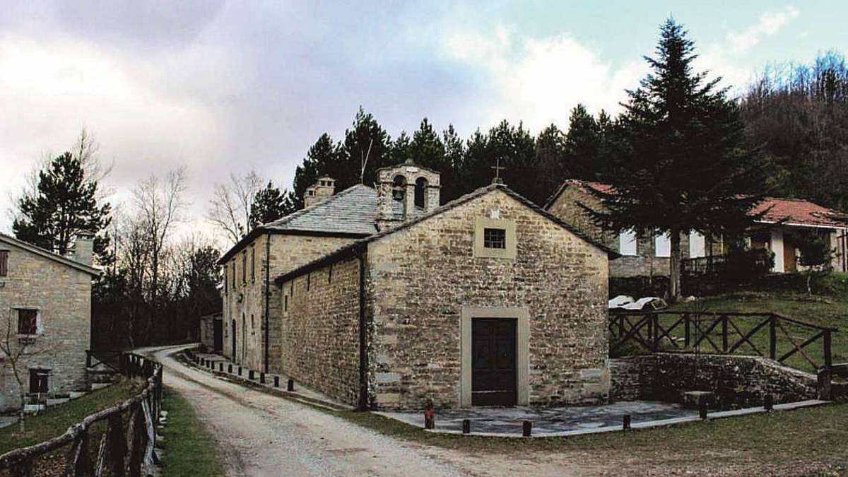 Bagno di Romagna: un ostello all'ex scuola degli anni '60