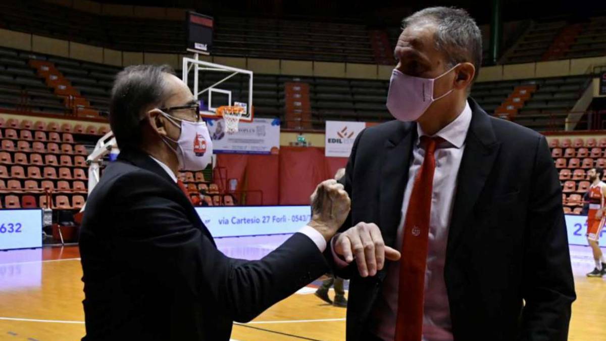 Basket A2, Pasquali carica l'Unieuro per i play-off: Credici