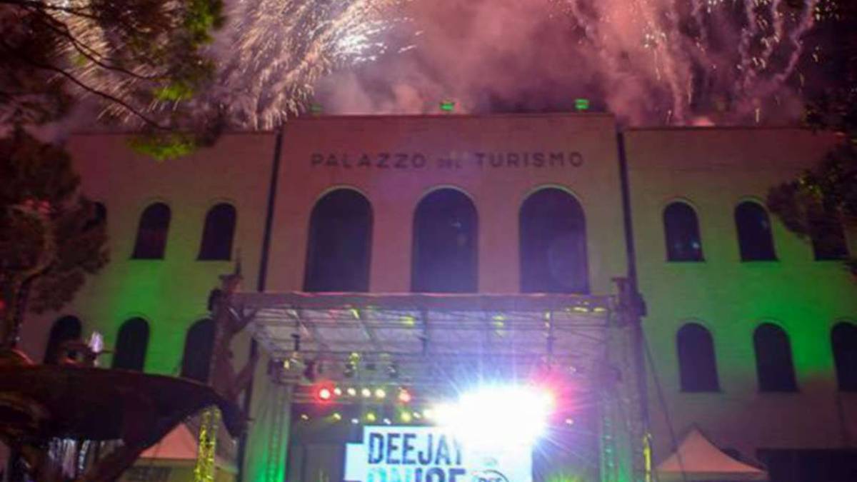 Riccione, sarà un Capodanno anti Covid: Ci vediamo in Piazzale Ceccarini e in sicurezza