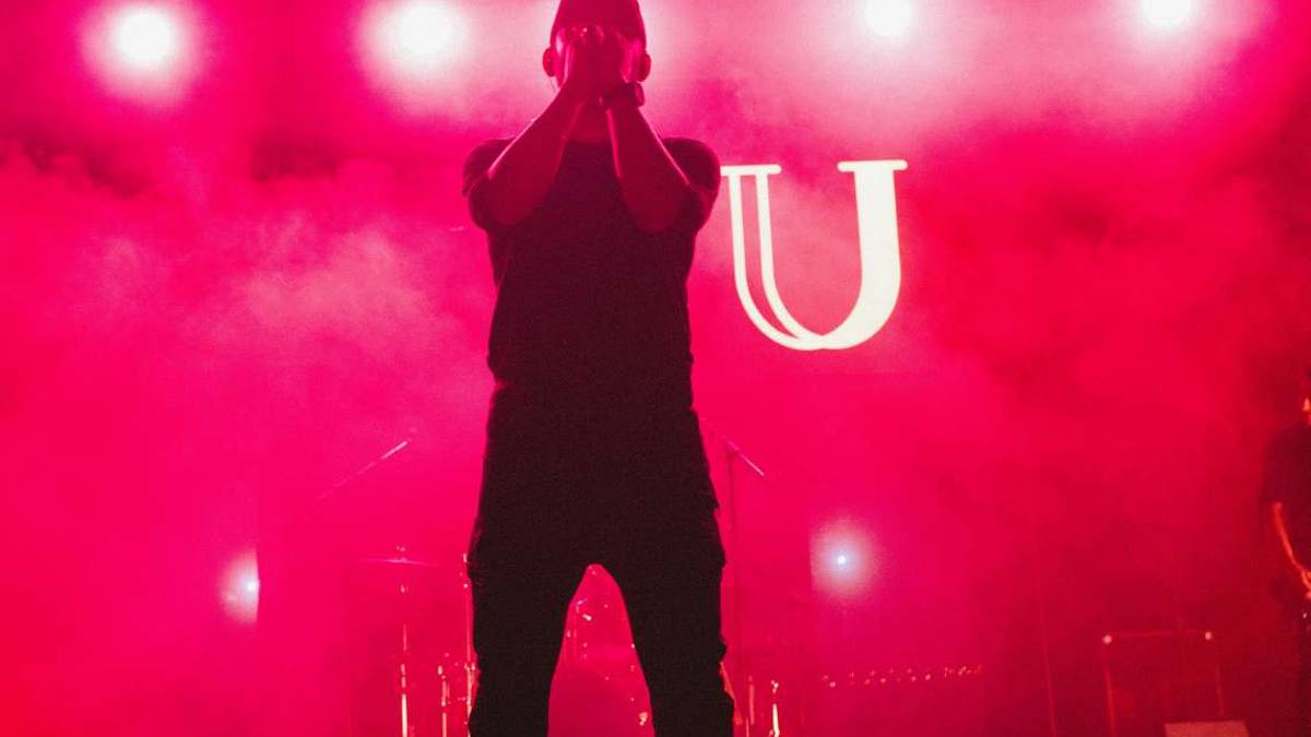 Il rap ermetico di Rancore al Vidia di Cesena