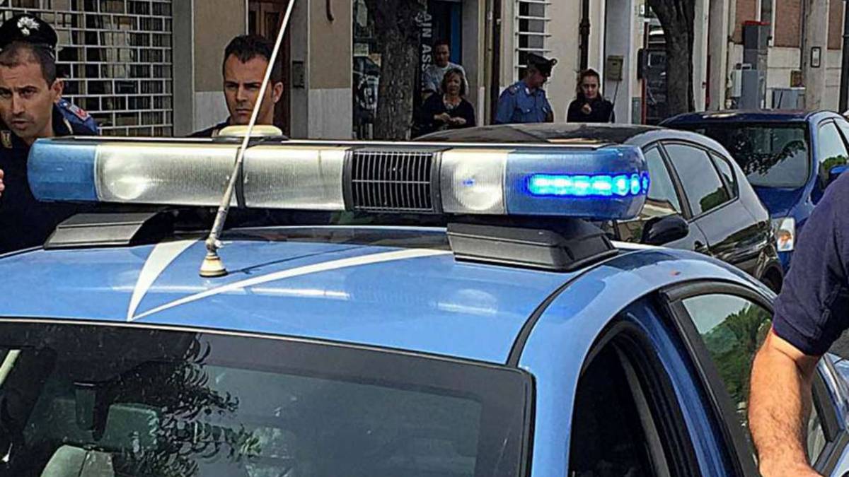 Rimini. Ruba merce per 700 euro al centro commerciale, incastrato dalle telecamere
