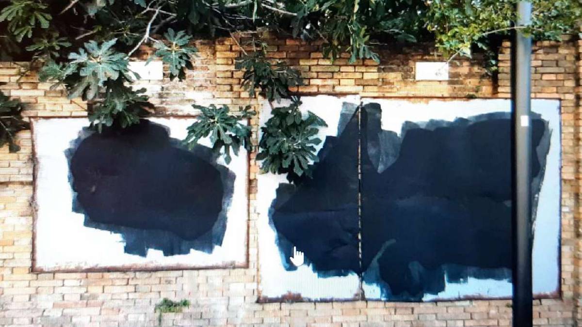 Ravenna, coperte le opere dello street artist Dissenso Cognitivo