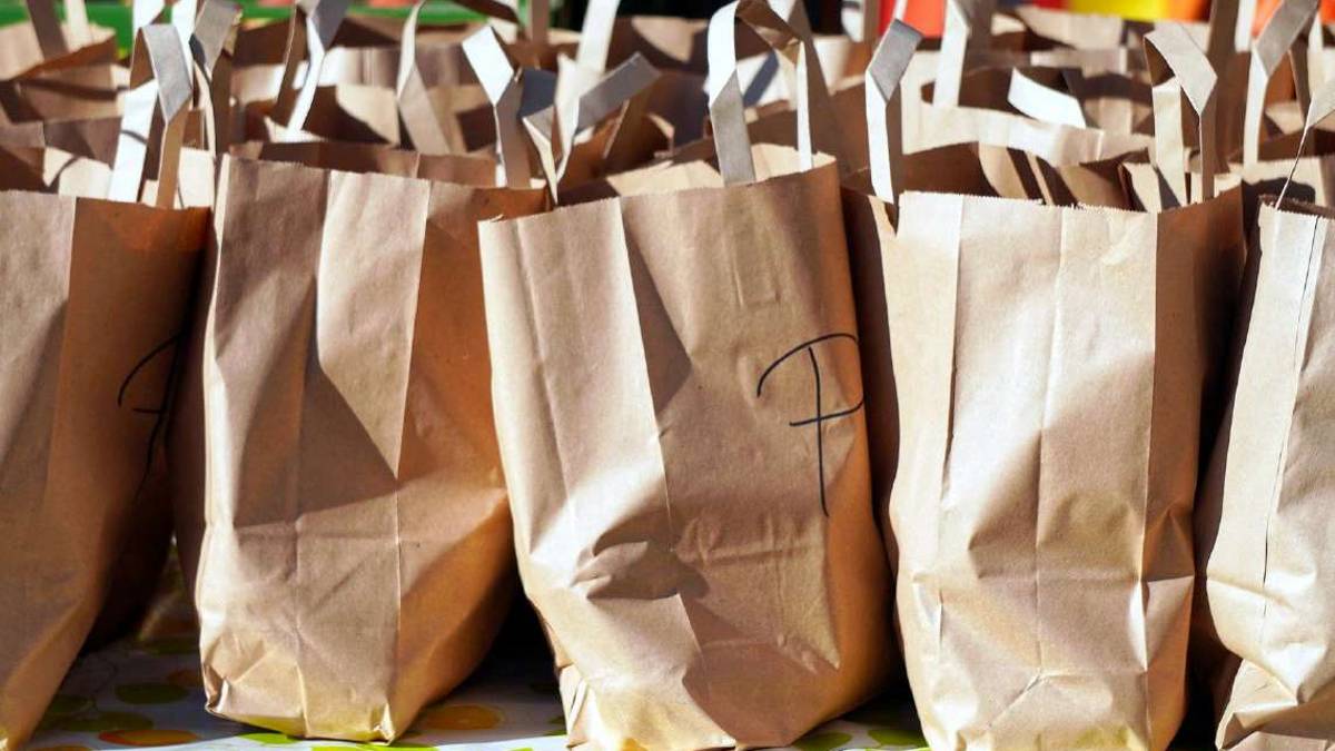 Spesa online, ma il cliente non trascura gli esercizi di vicinato