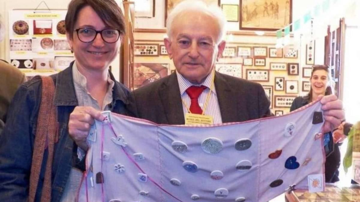 Se i piccoli bottoni possono raccontare grandi eventi storici