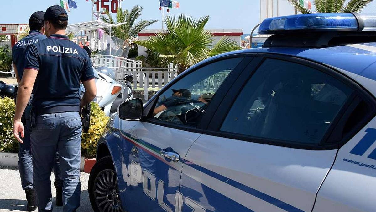 Rimini spartita tra bande di tunisini a nord e marocchini a sud? Quattro arresti della Polizia