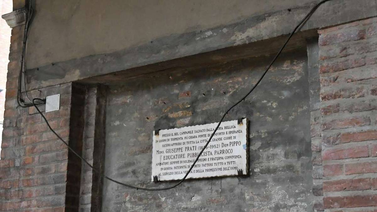 Forlì. Vandali nel chiostro di San Mercuriale, telecamere attive