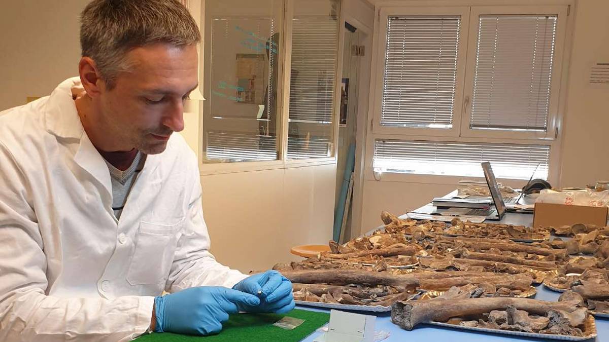 Una neonata di 10mila anni studiata nei laboratori ravennati