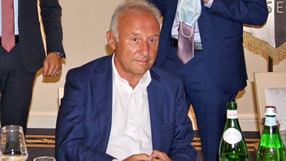 Cade in casa e sbatte la testa: Alberto Zaccheroni ricoverato in rianimazione all'ospedale di Cesena