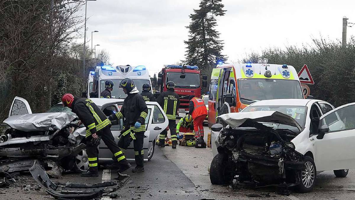 Rimini. Bimbo morto in incidente, chiesto processo per i genitori