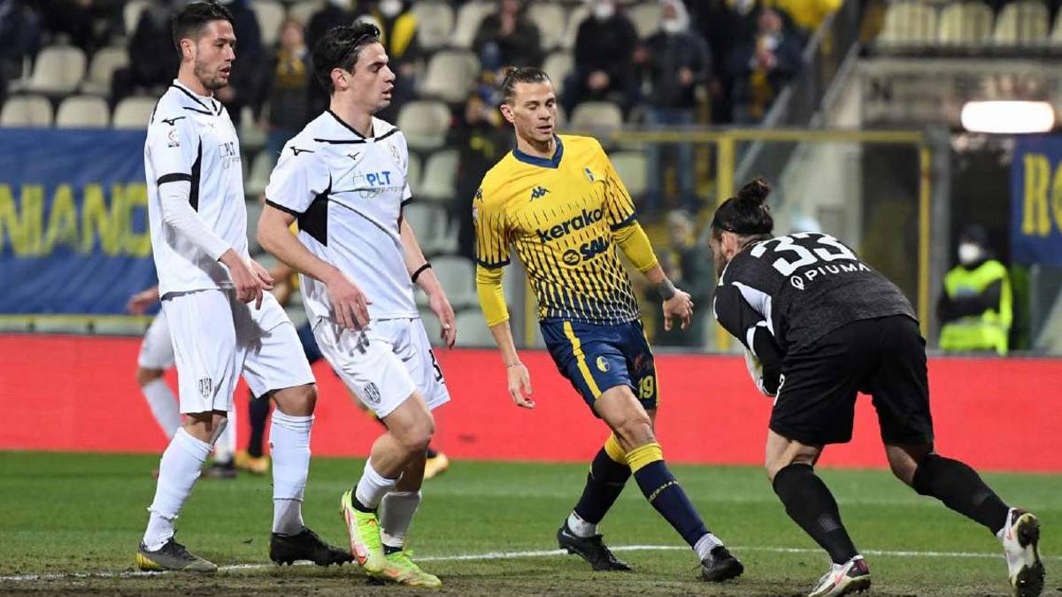 Calcio C, Cesena: sintomi invernali di mal di gol