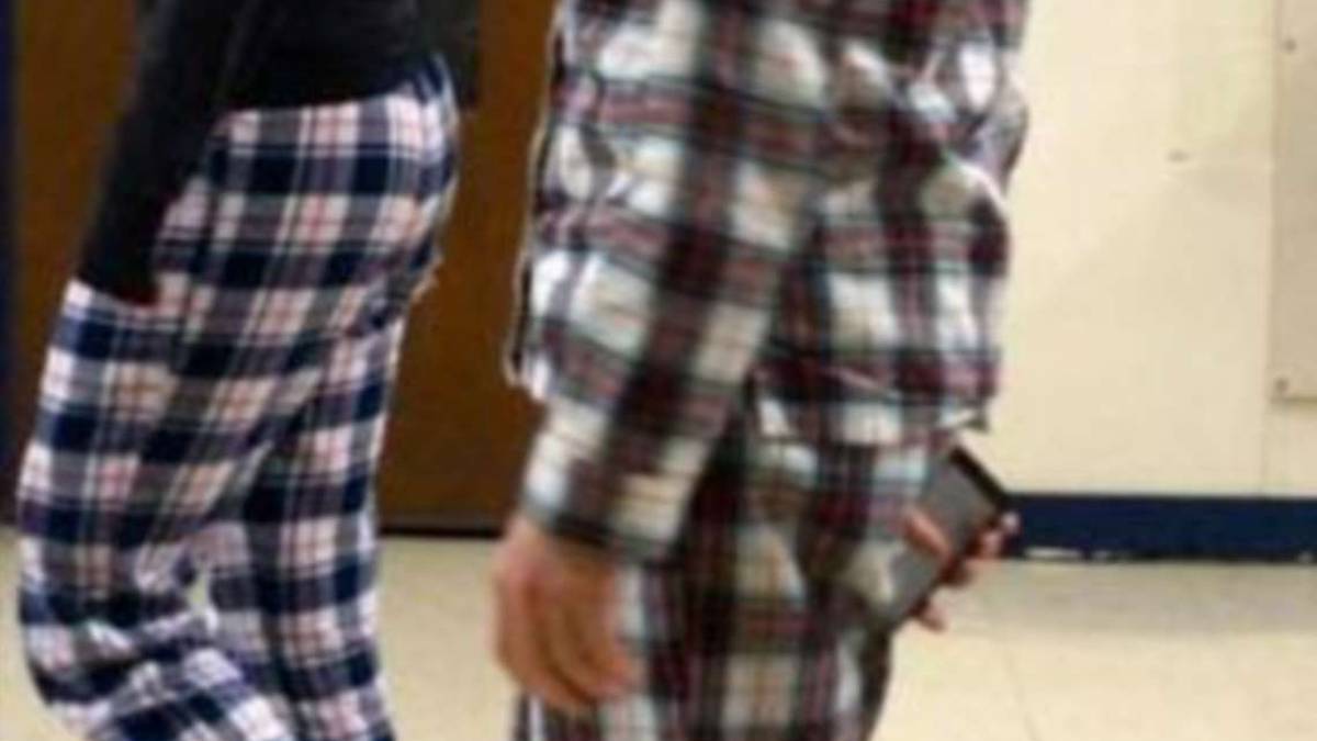 Rimini. A scuola in pigiama, i prof: Sono bravate da social