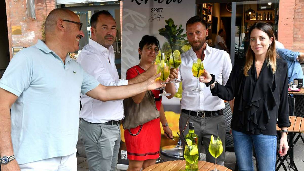 Riviera Spritz, da Forlì il nuovo modo di fare aperitivo