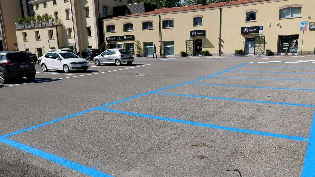 Via Aspromonte otto nuovi stalli a pagamento