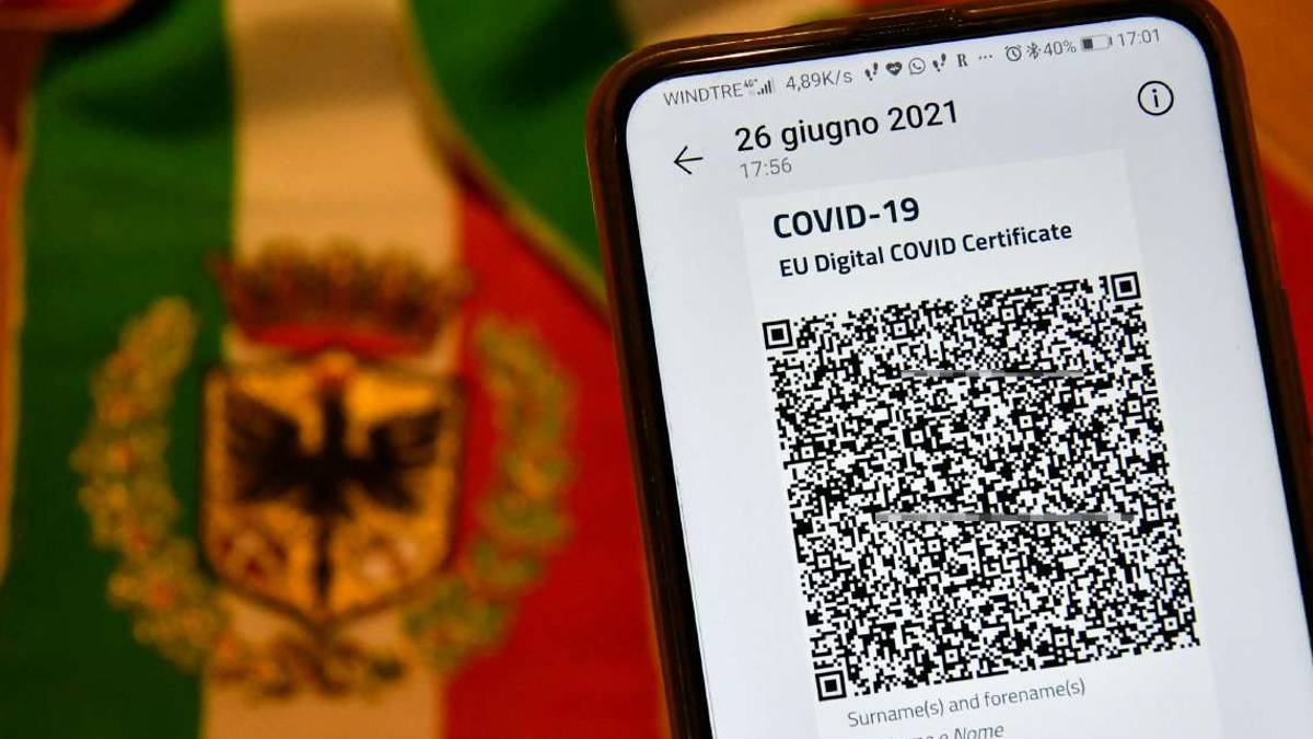 Al Comune di Ravenna due no green pass senza stipendio fino alla fine del 2021