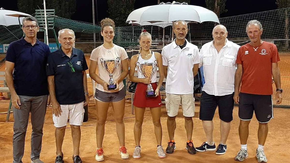 Tennis, l'Open di Viserba incorona Alessandra Mazzola